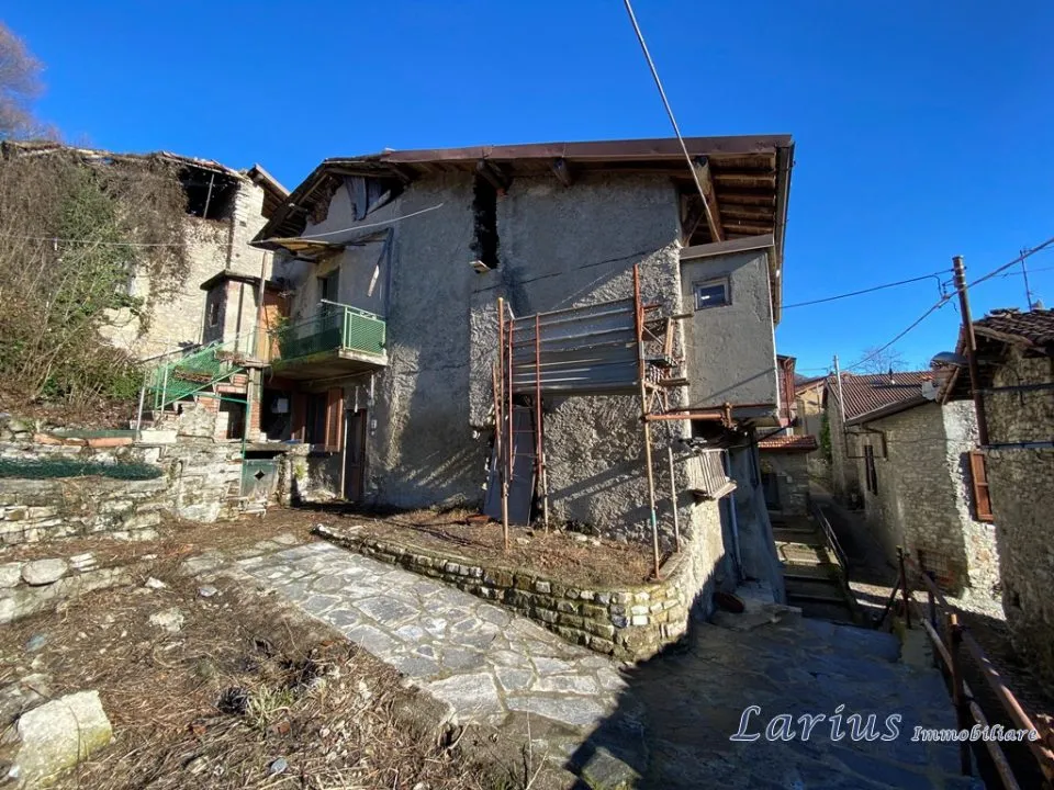 Casa indipendente in vendita a Asso - Brazzova - foto 2