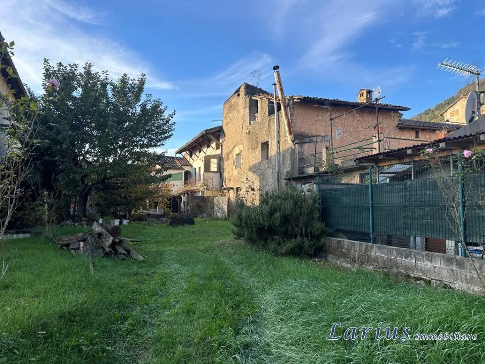 Rustico in vendita a Ponte Lambro - foto 1