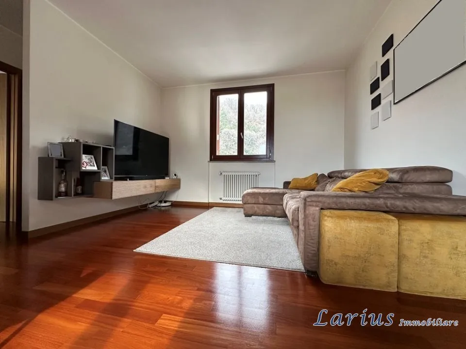 Appartamento in vendita a Canzo - foto 2