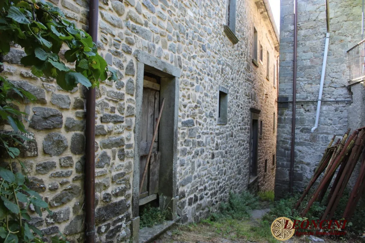Rustico in vendita a Zeri - Coloretta - foto 2