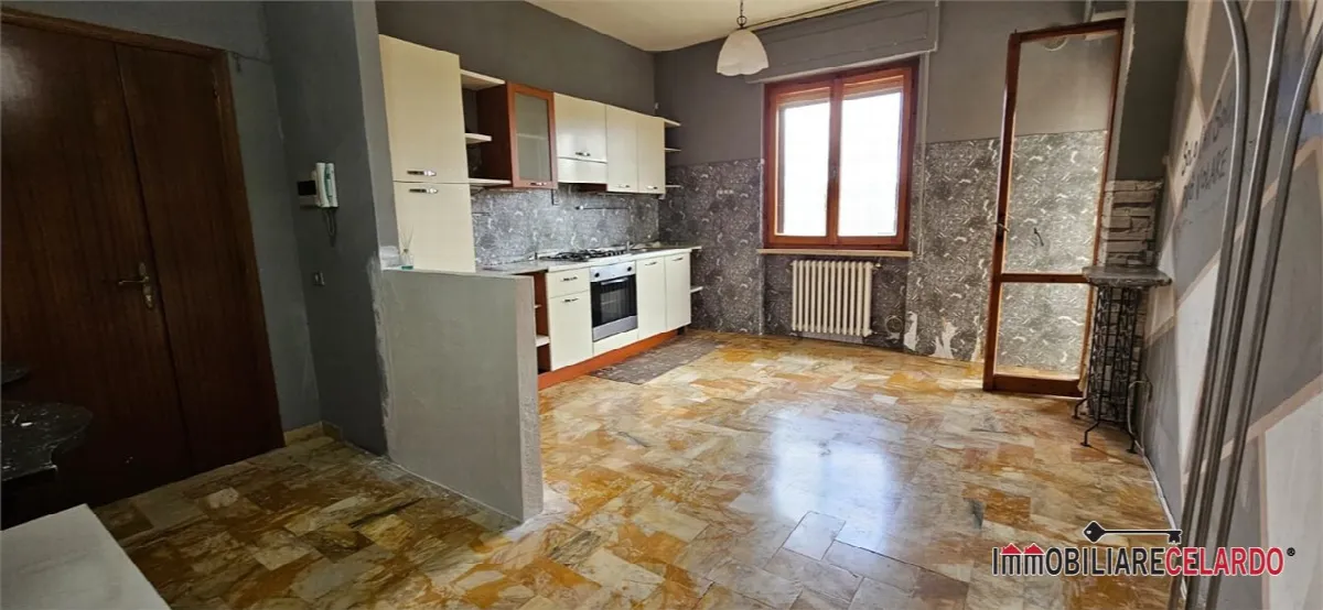 Appartamento in vendita a Colle di Val d'Elsa - foto 2