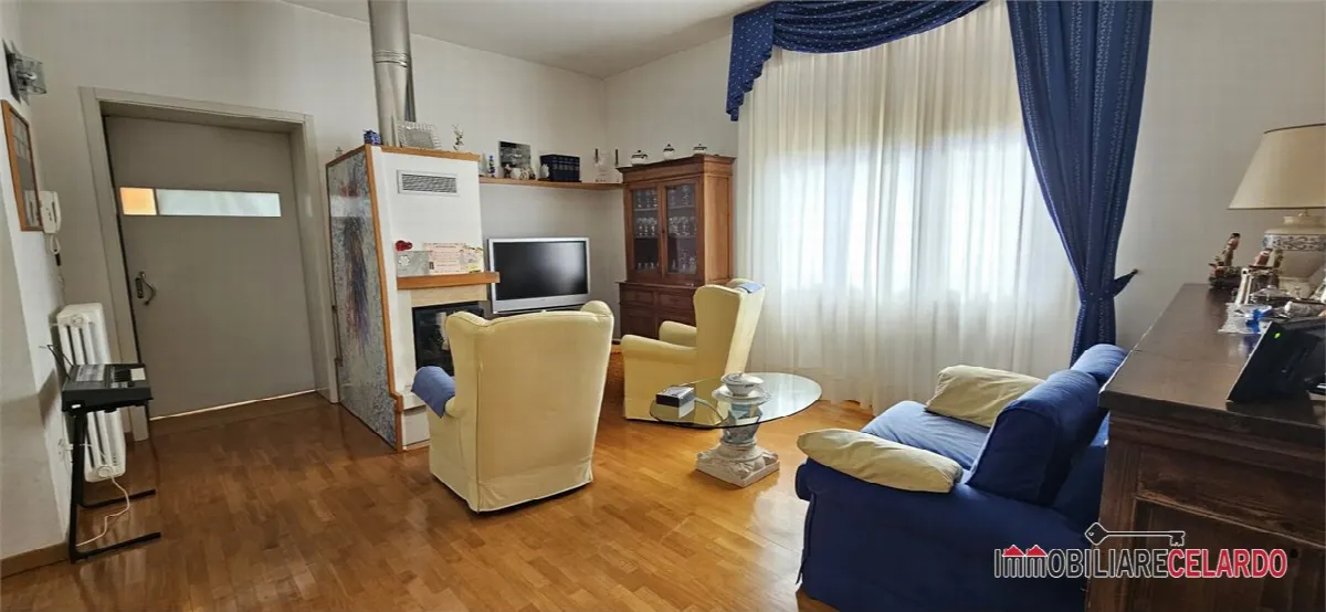 Villa in vendita a Colle di Val d'Elsa - foto 4