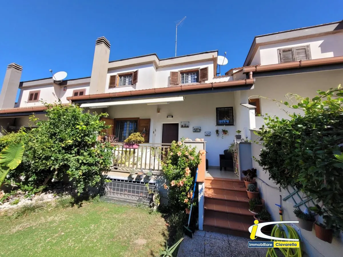Villa in vendita a Ladispoli - foto 1