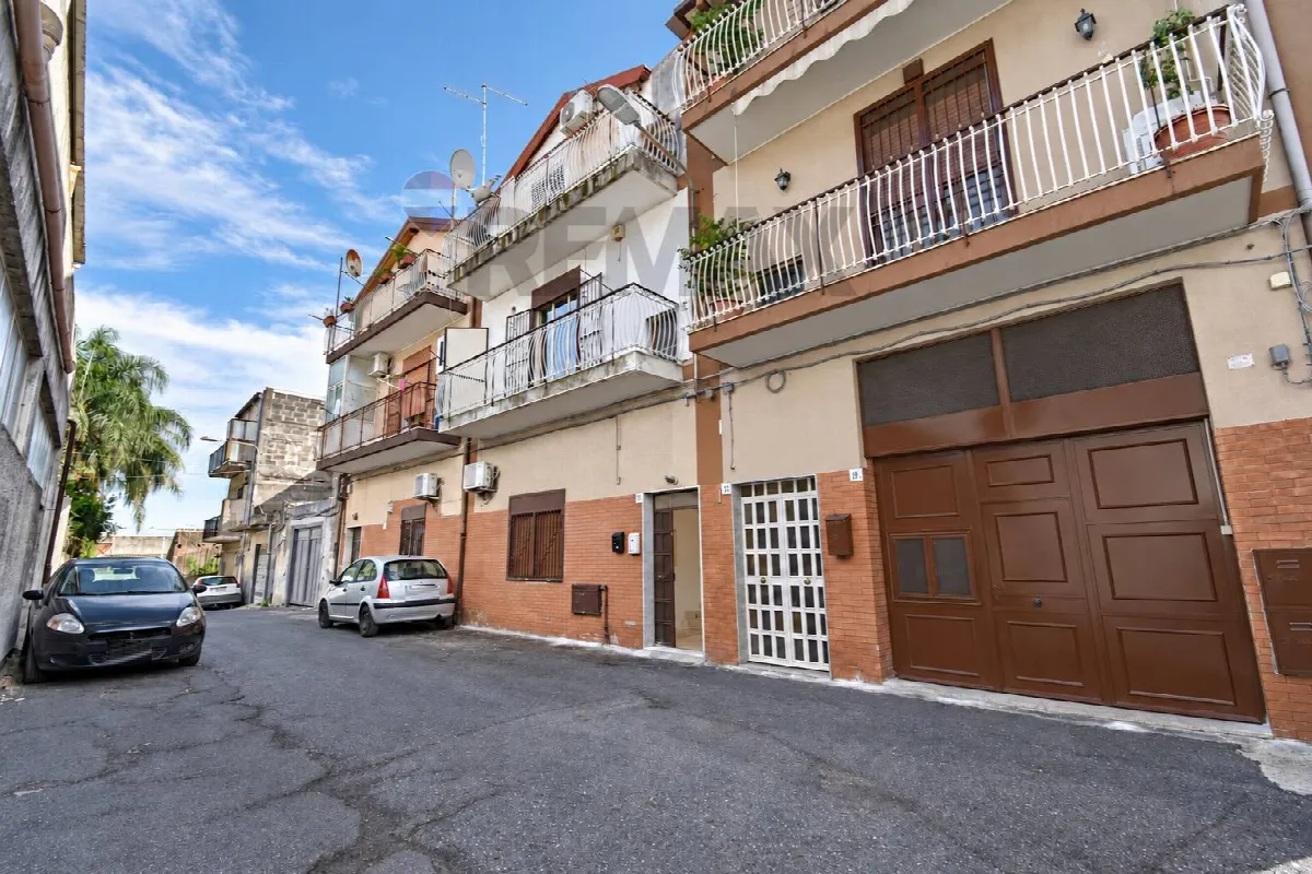 Casa Semindipendente in vendita a Catania, Via Palermo - Nesima - foto 1