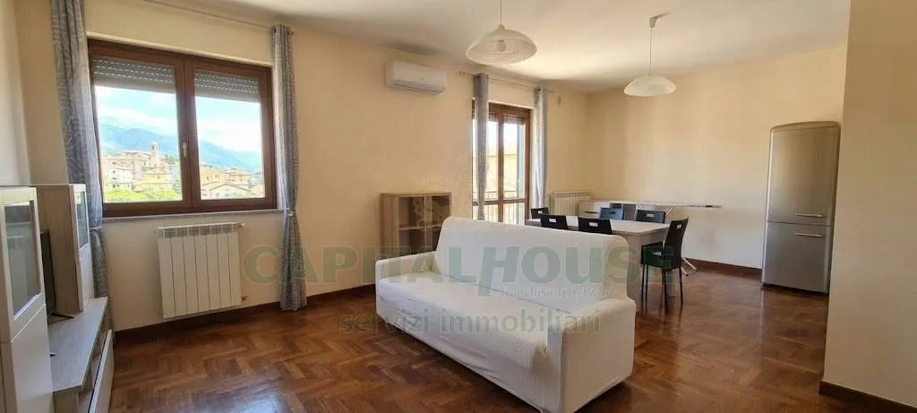 Appartamento in vendita a Caserta, San Leucio - foto 1