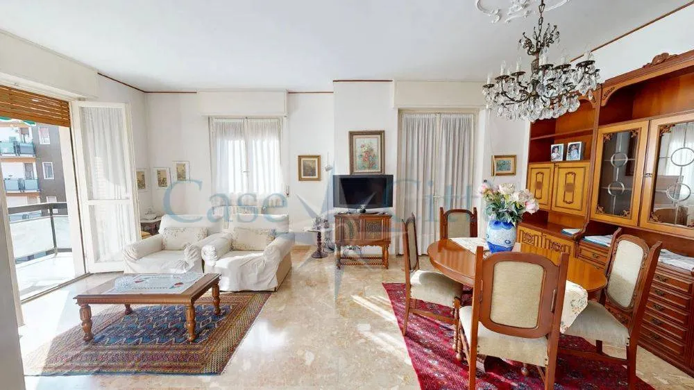Appartamento in vendita a Milano, Bande Nere - foto 1
