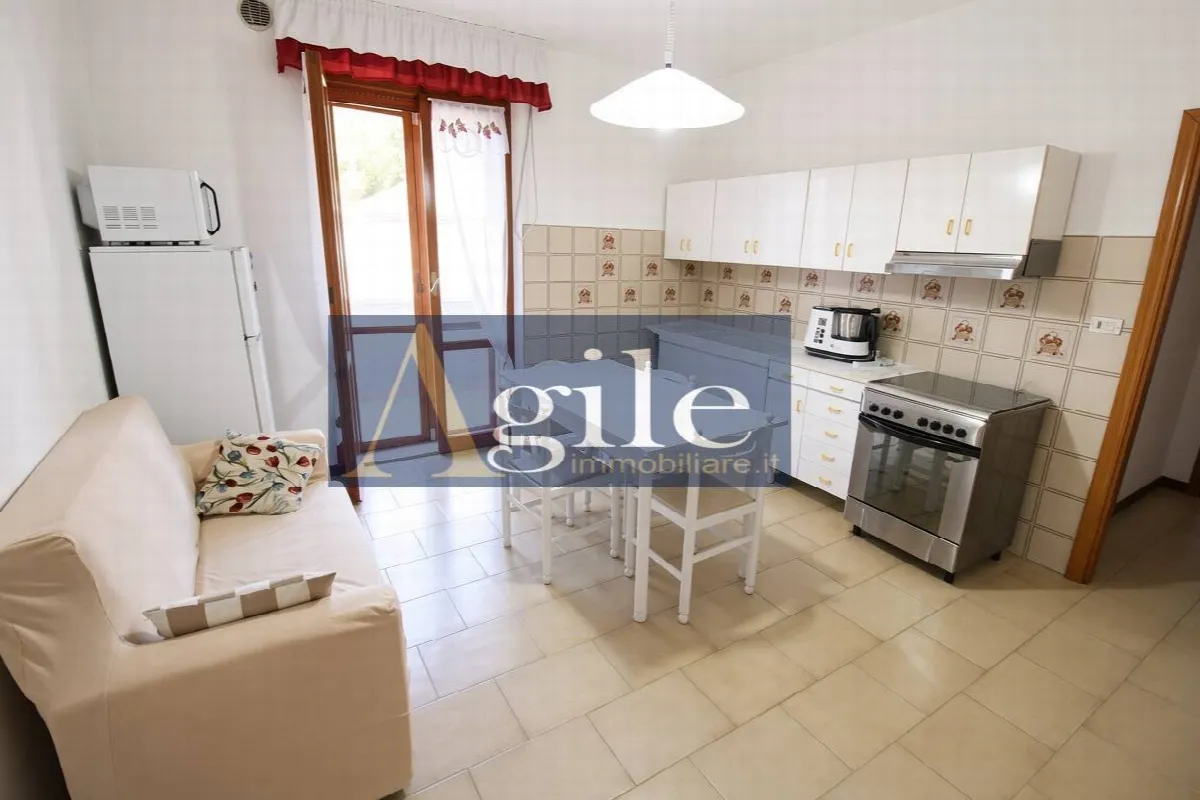 Appartamento in vendita a San Benedetto del Tronto, Paese Alto (vecchio incasato) - foto 1