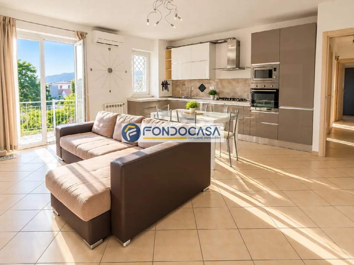 Appartamento in vendita a Pietrasanta, Ponterosso - foto 1