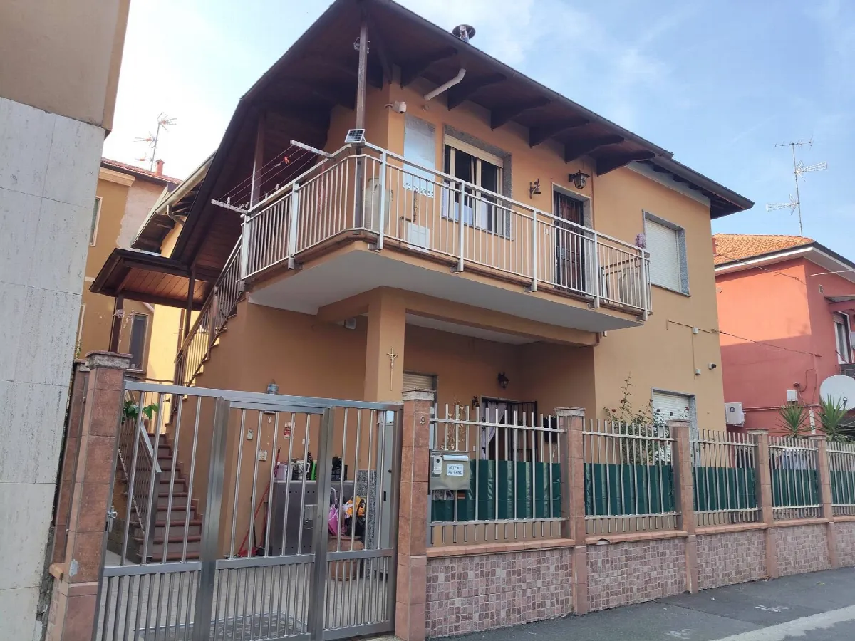 Casa Bifamiliare in vendita a Cinisello Balsamo, Borgo Misto - foto 1