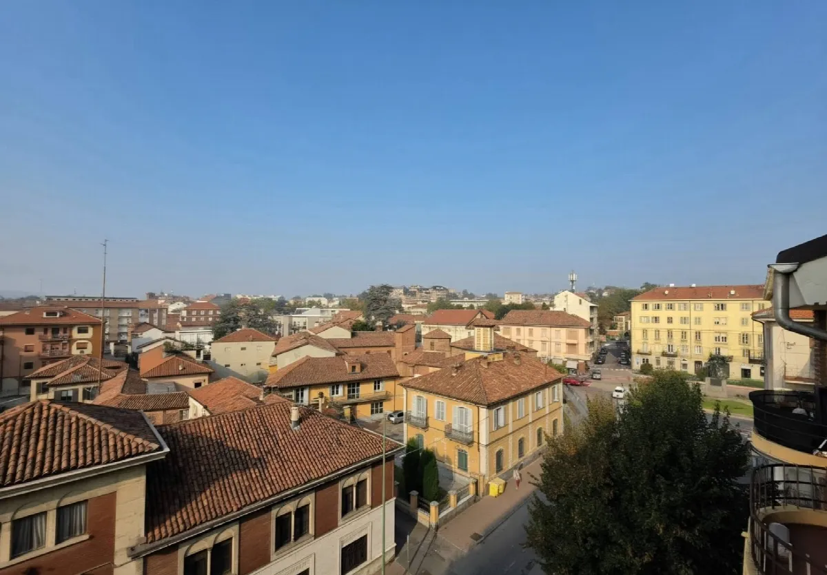 Appartamento in vendita a Asti, Centro - foto 1