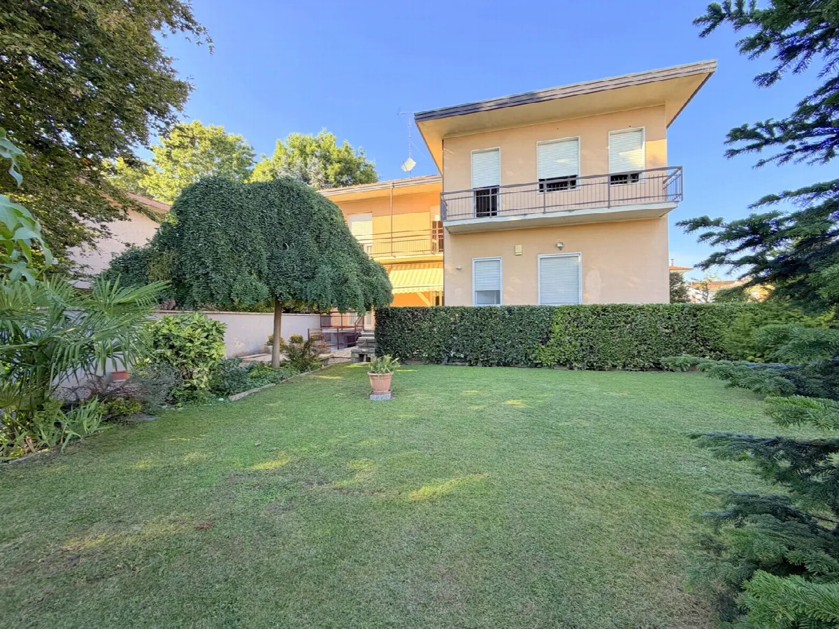 Villa in vendita a Inveruno - foto 1