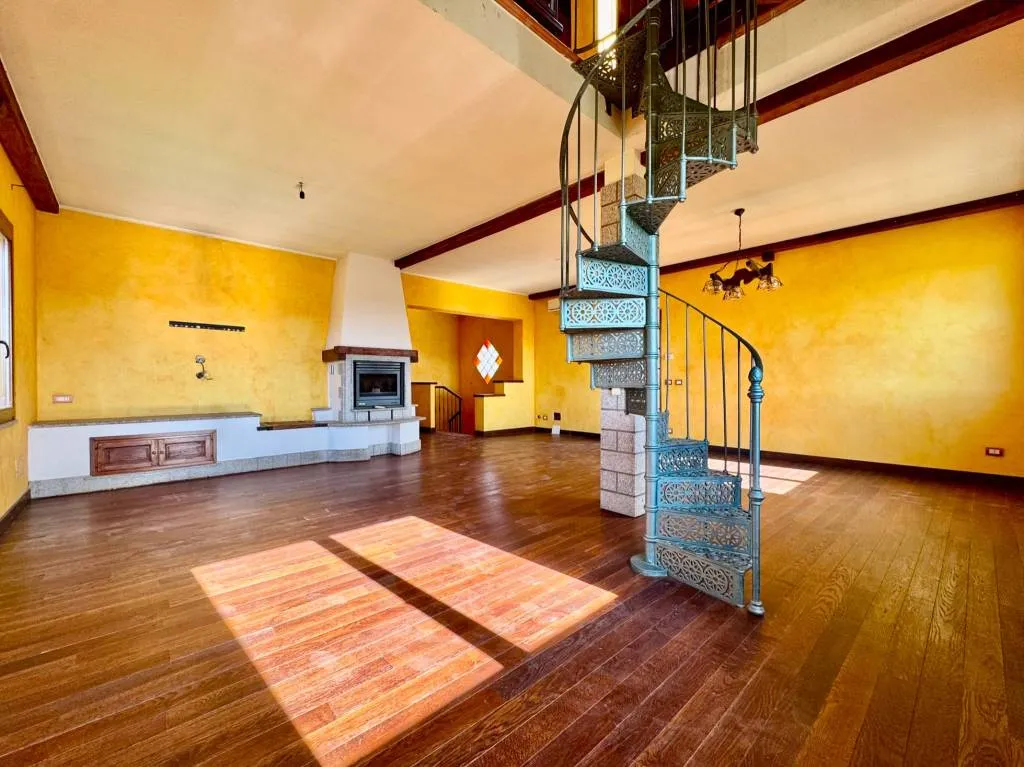 Casa indipendente in vendita a Borgo Vercelli - foto 4