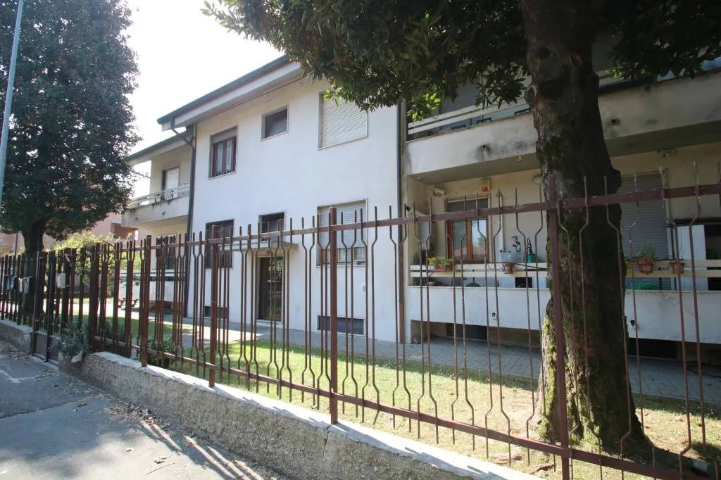 Appartamento in vendita a Rozzano - Centro - foto 1