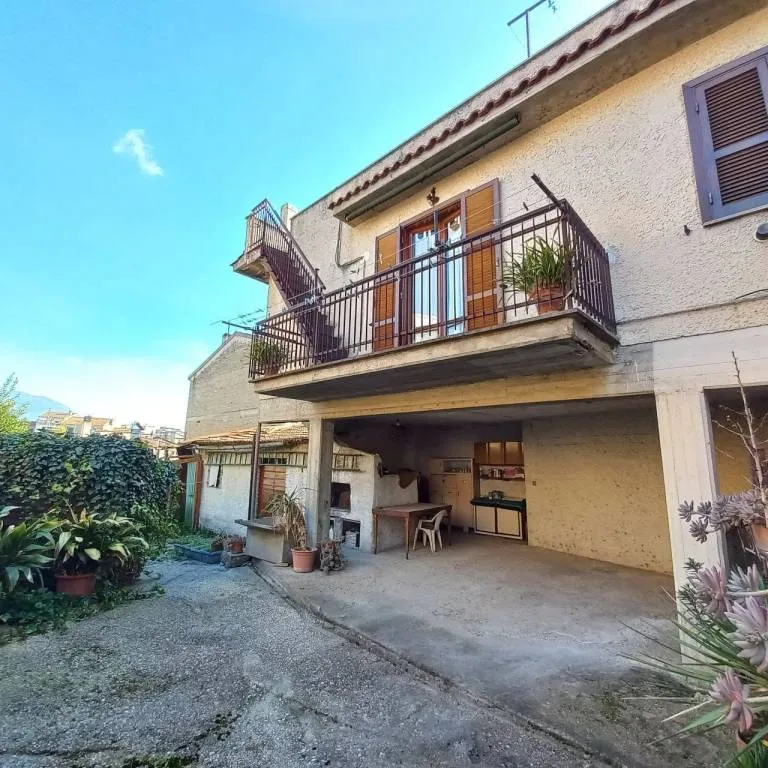 Casa indipendente in vendita a Montelibretti - Centro - foto 2