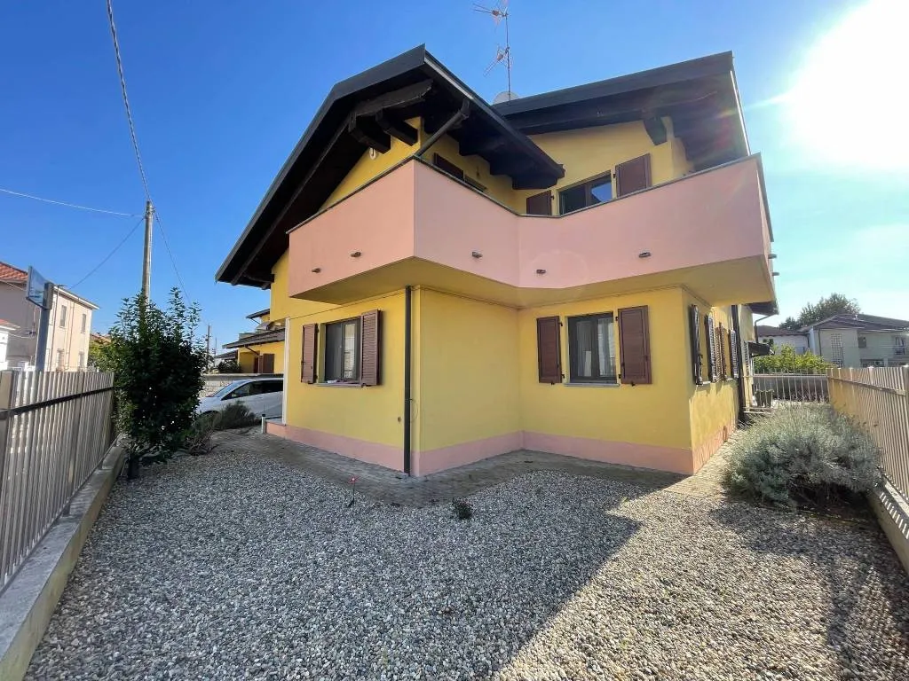 Villa in vendita a Vercelli - Cappuccini - foto 3