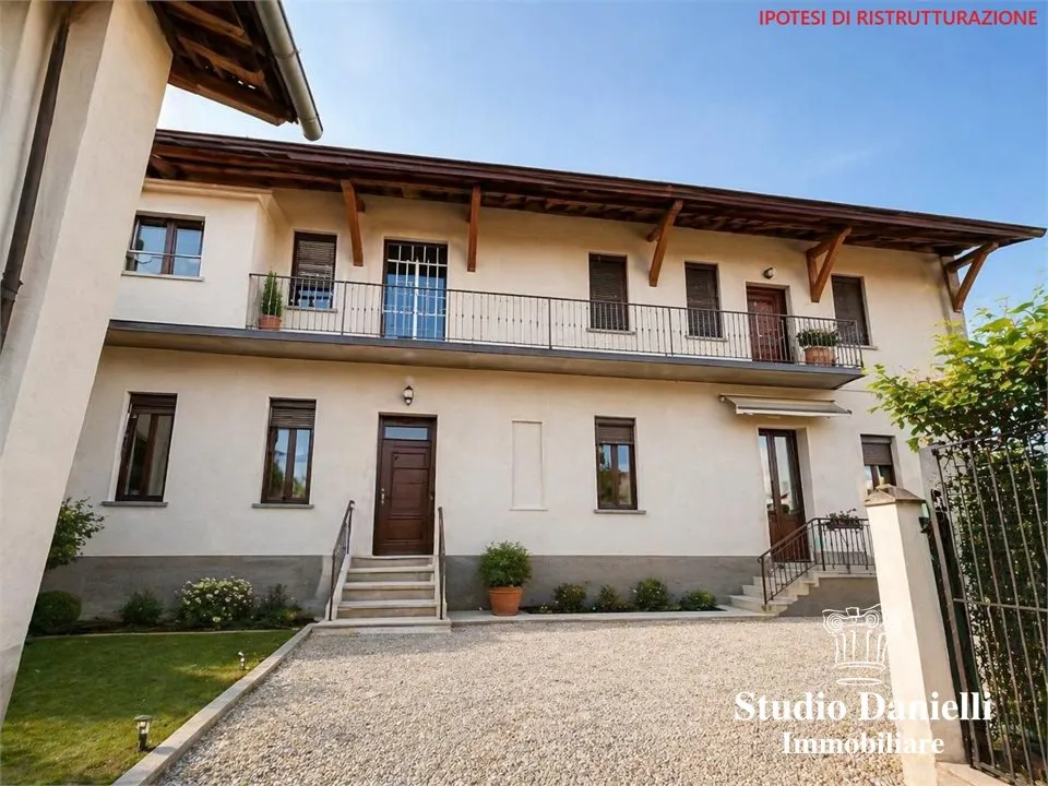 Casa indipendente in vendita a Carate Brianza - foto 6