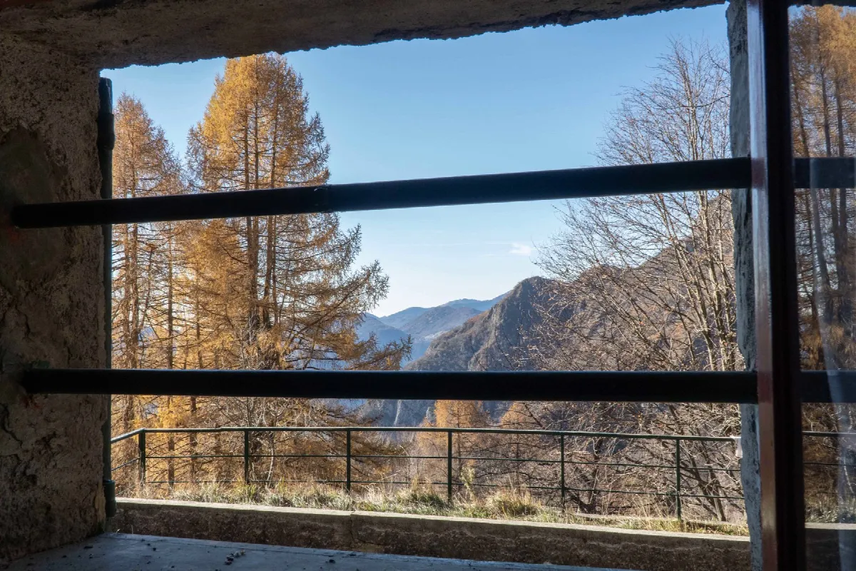 Casa indipendente in vendita a Mandello del Lario - foto 1