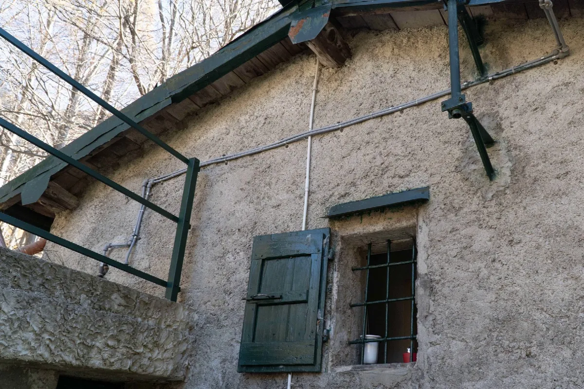 Casa indipendente in vendita a Mandello del Lario - foto 8