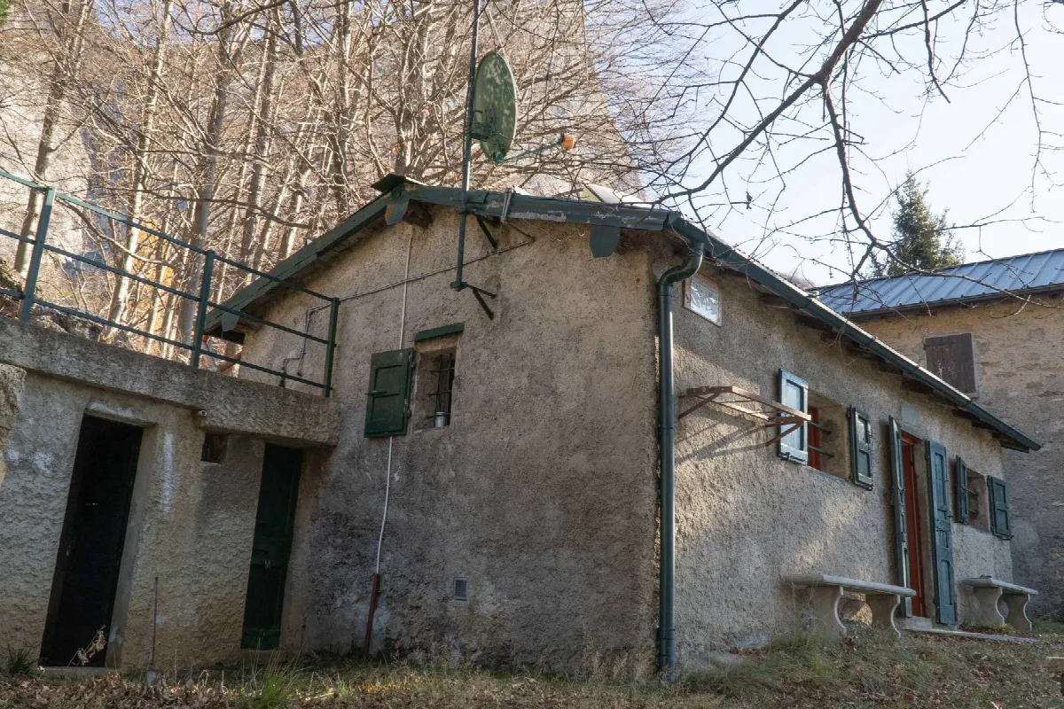 Casa indipendente in vendita a Mandello del Lario - foto 9
