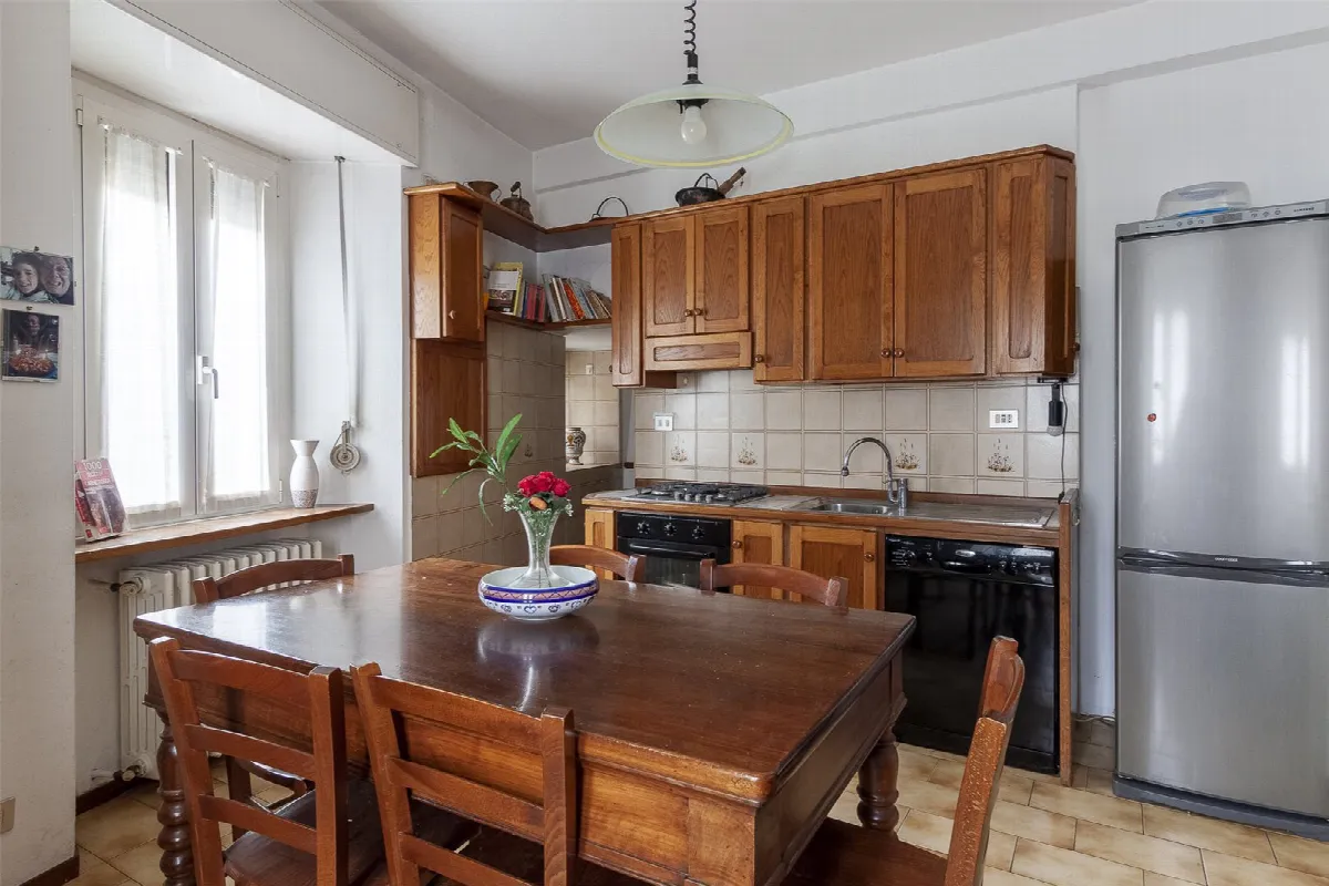Casa indipendente in vendita a Mandello del Lario - foto 5