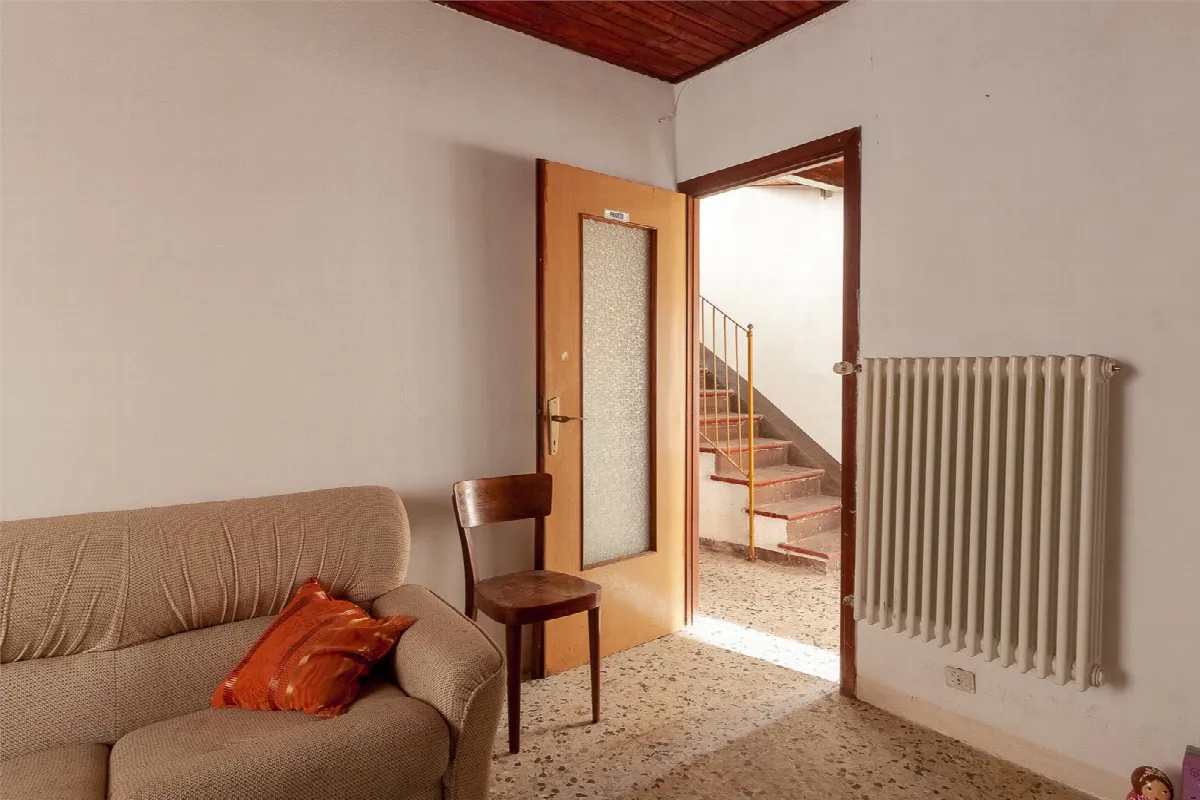 Casa indipendente in vendita a Mandello del Lario - foto 9