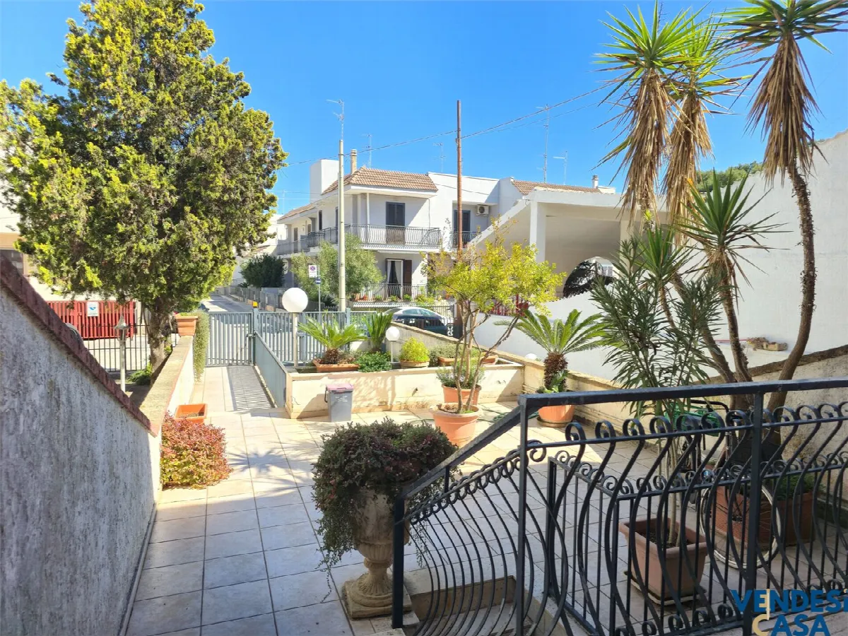 Casa indipendente in vendita a Adelfia - Canneto - foto 2