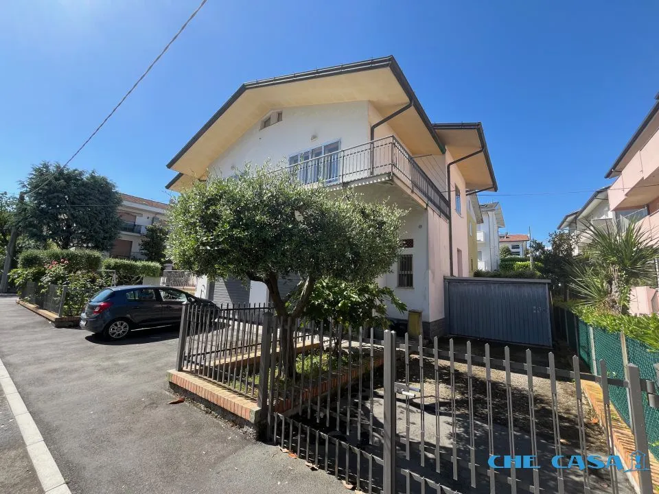 Villa in vendita a Riccione - foto 2