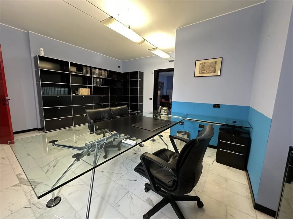 Ufficio in vendita a Parabiago - foto 1