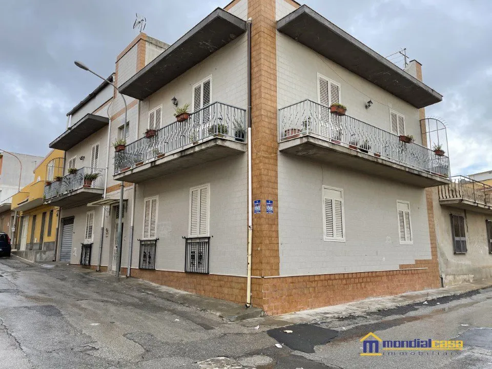 Casa indipendente in vendita a Noto - foto 1
