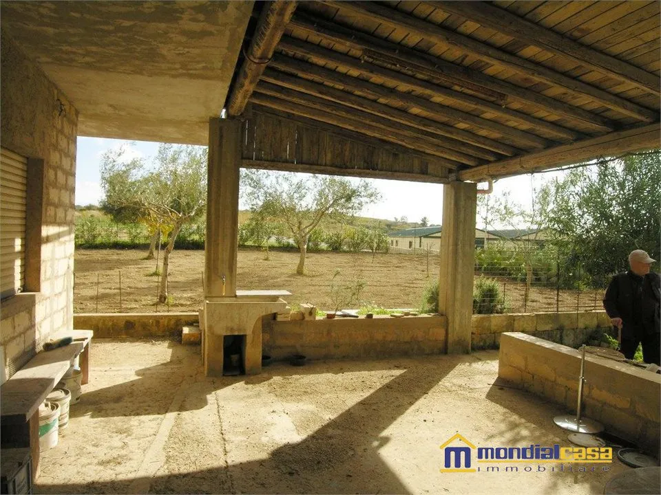 Casa indipendente in vendita a Pachino - foto 2