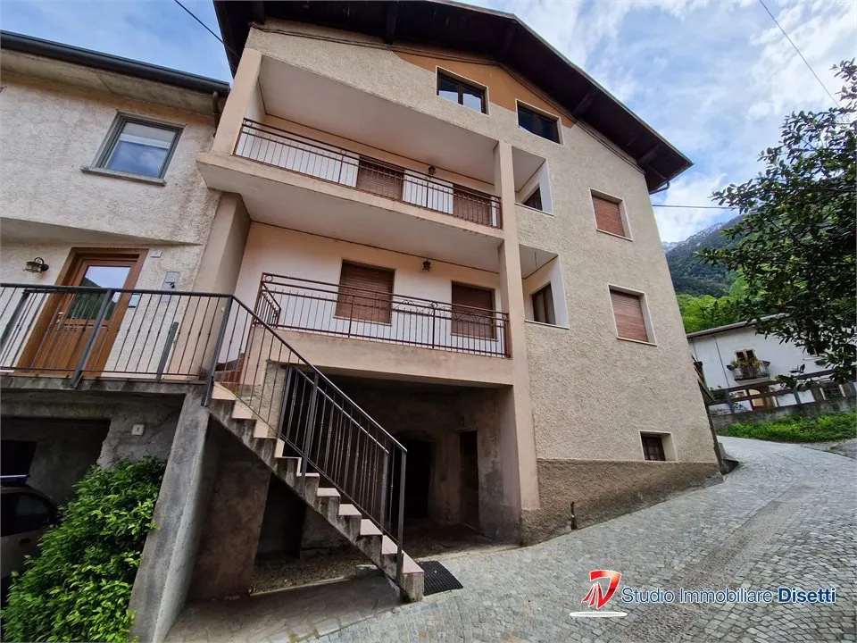 Casa indipendente in vendita a Sonico - foto 1