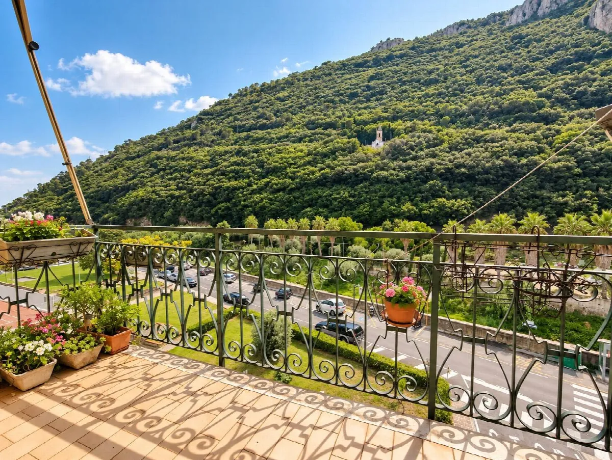Appartamento in vendita a Finale Ligure, Finalborgo - foto 6