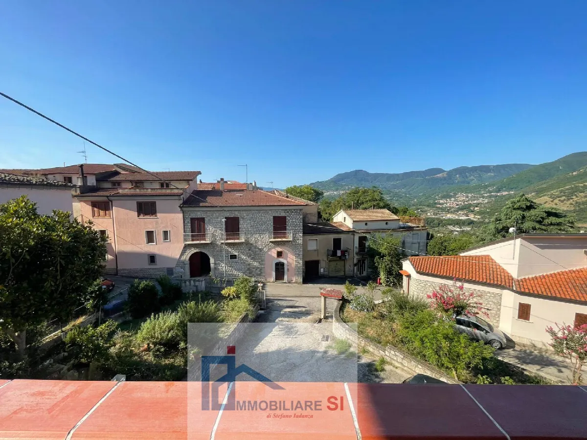 SEMINDIPENDENTE in vendita a Foglianise, Palazzo - foto 2