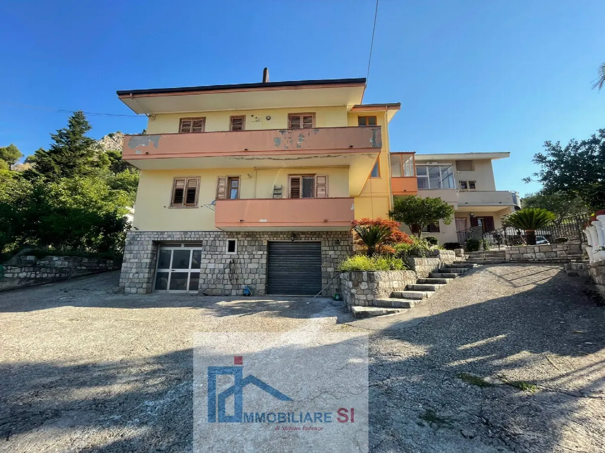 SEMINDIPENDENTE in vendita a Foglianise, Palazzo - foto 3
