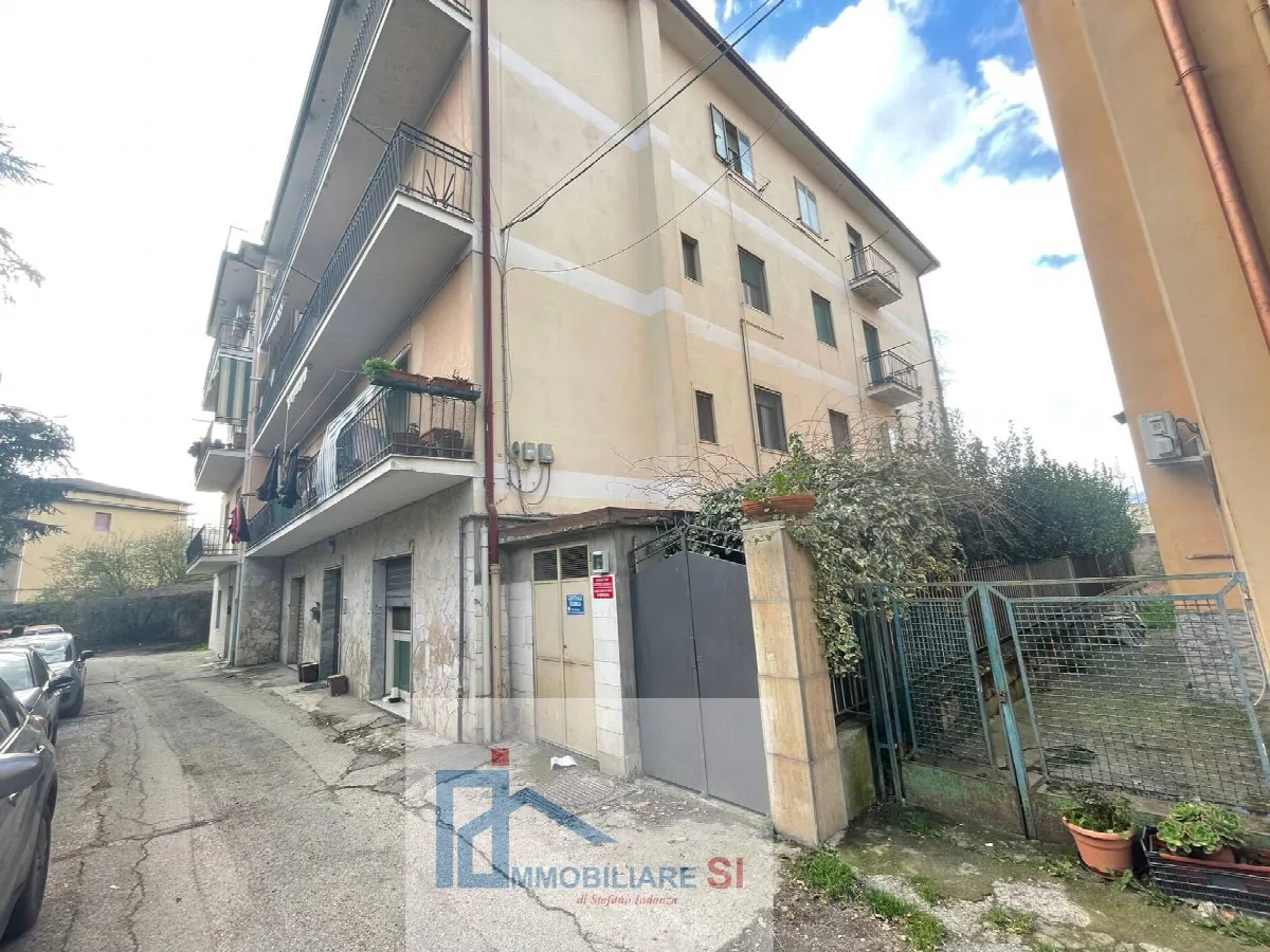 QUADRILOCALE in vendita a Benevento, Centro Storico - foto 1