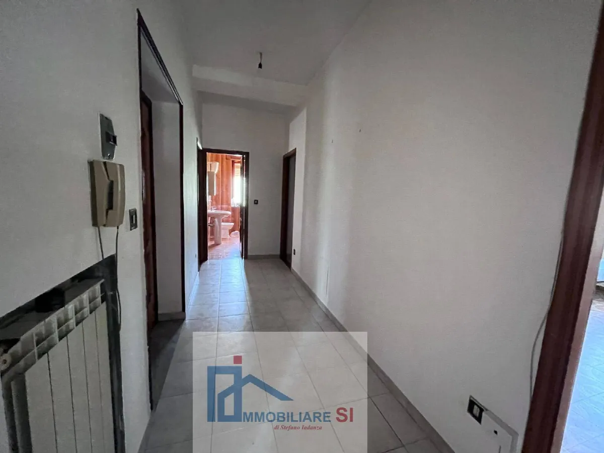QUADRILOCALE in vendita a Benevento, Contrade - foto 2