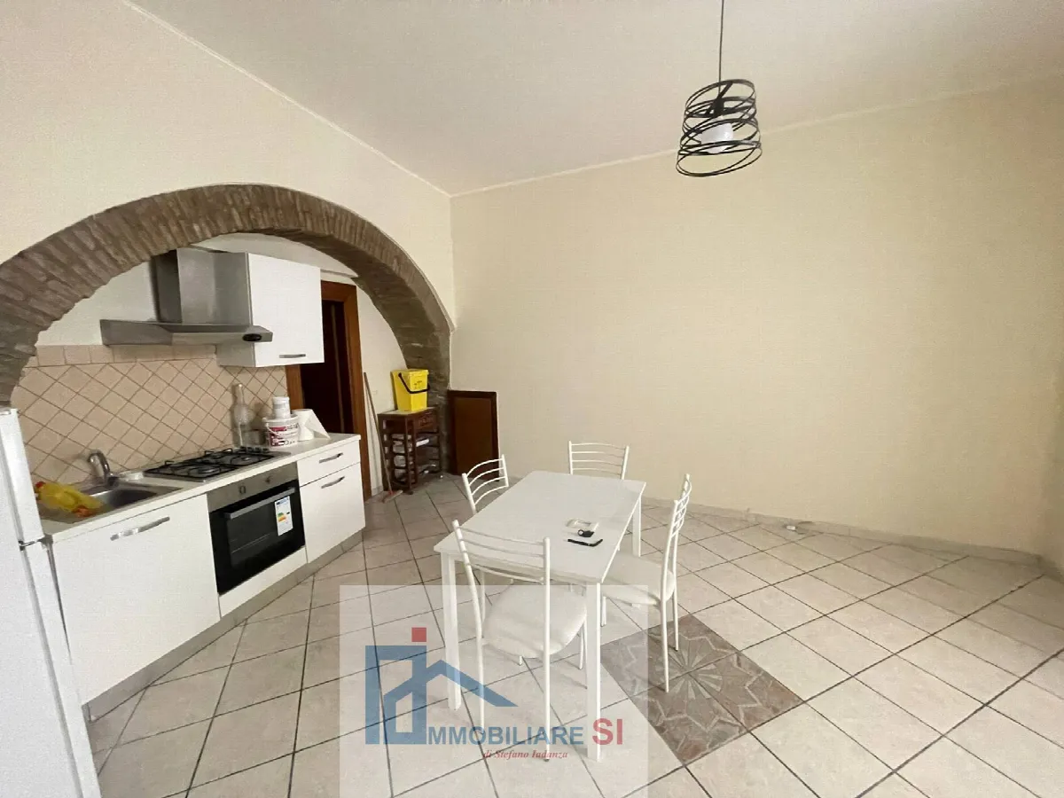 Appartamento in vendita a Benevento, Centro Storico - foto 5