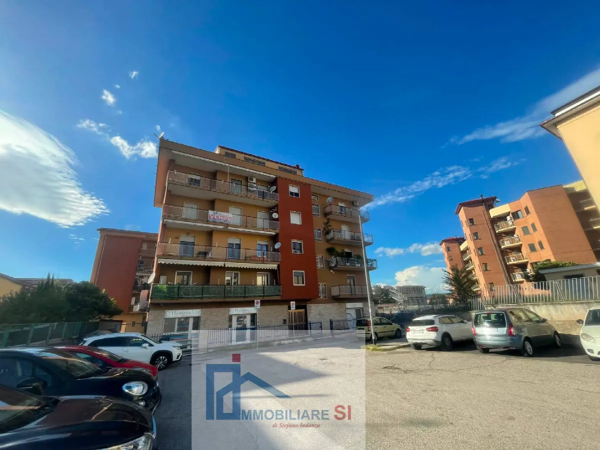 QUADRILOCALE in vendita a Benevento, Mellusi - foto 1
