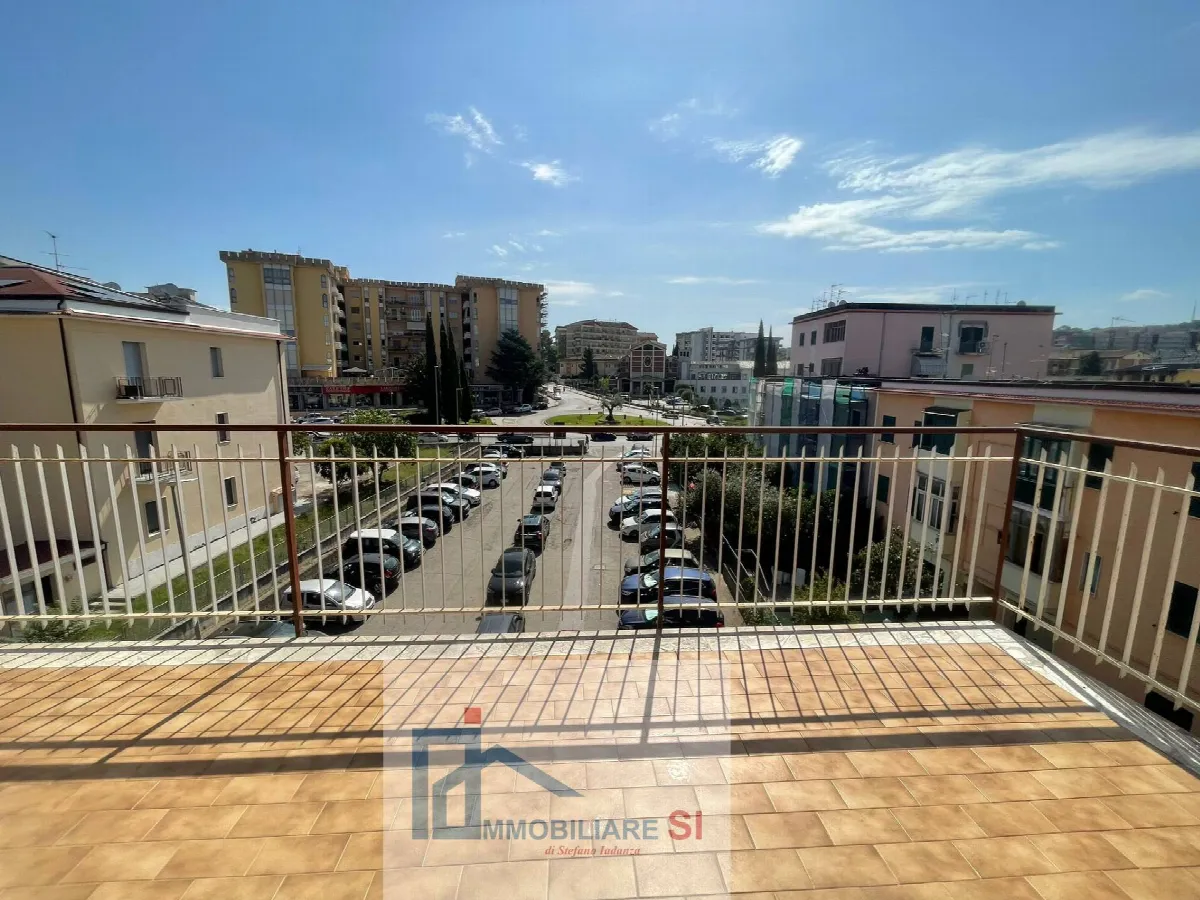 QUADRILOCALE in vendita a Benevento, Mellusi - foto 3