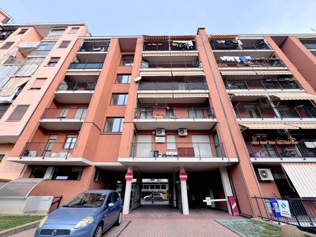 Appartamento in vendita a Moncalieri - San Pietro, Mercato, Santa Maria - foto 1