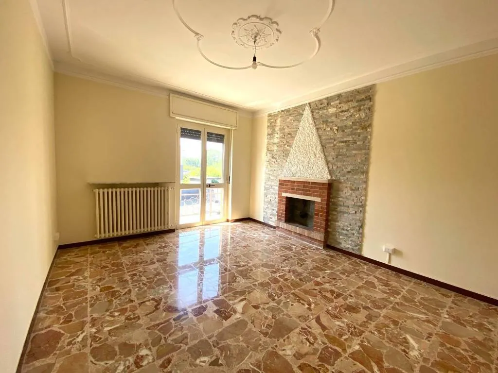 Villa in vendita a Trino - Centro - foto 3