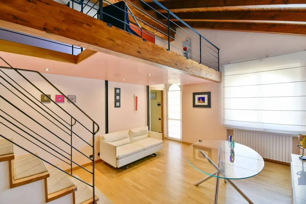 Appartamento in vendita a Ponte Lambro - Centro - foto 1