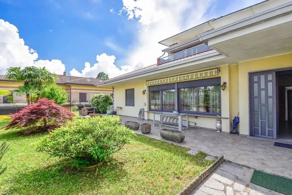 Villa in vendita a Besana in Brianza - Villa Raverio - foto 1