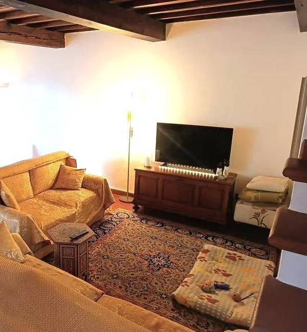 Casa indipendente in vendita a Carmignano - Centro - foto 1