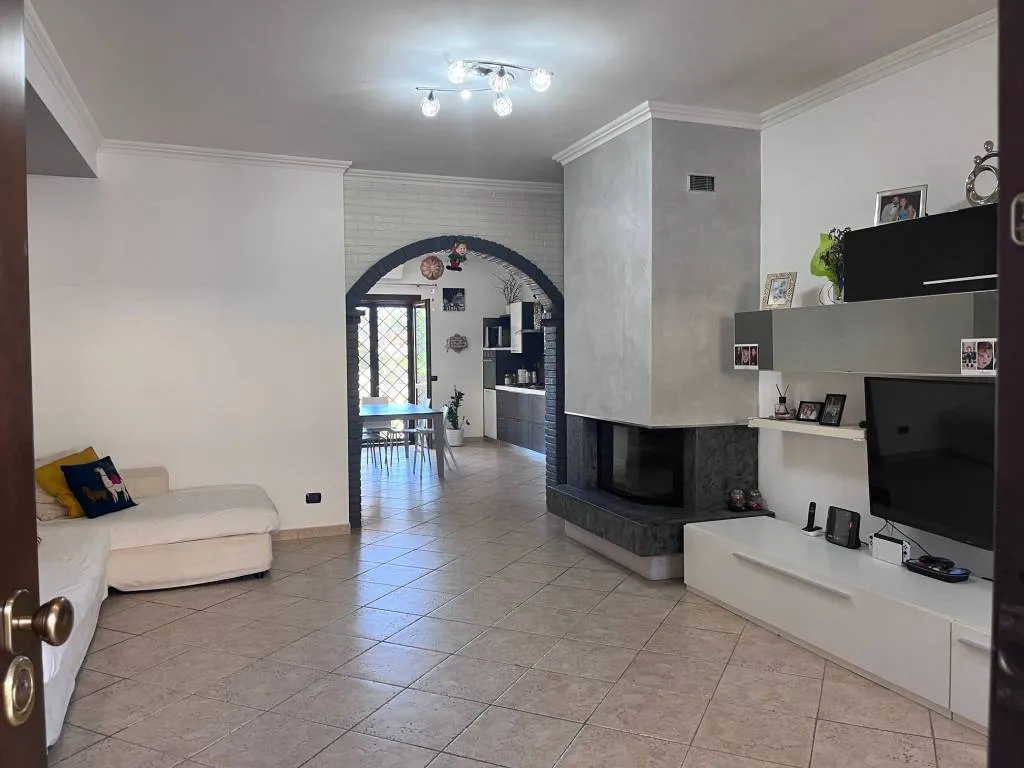 Villetta a schiera in vendita a Roma - Lido di Ostia - foto 1