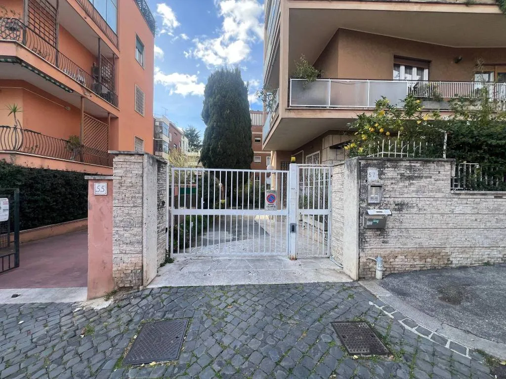 Appartamento in vendita a Roma - foto 1