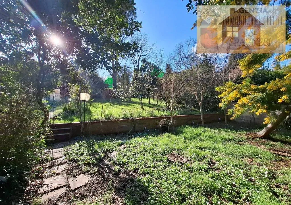 Casa indipendente in vendita a Poggio a Caiano - Centro - foto 1
