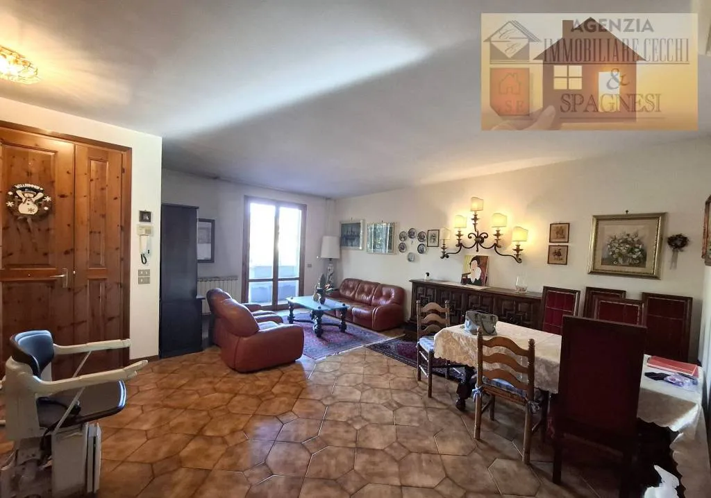 Casa indipendente in vendita a Poggio a Caiano - Centro - foto 2