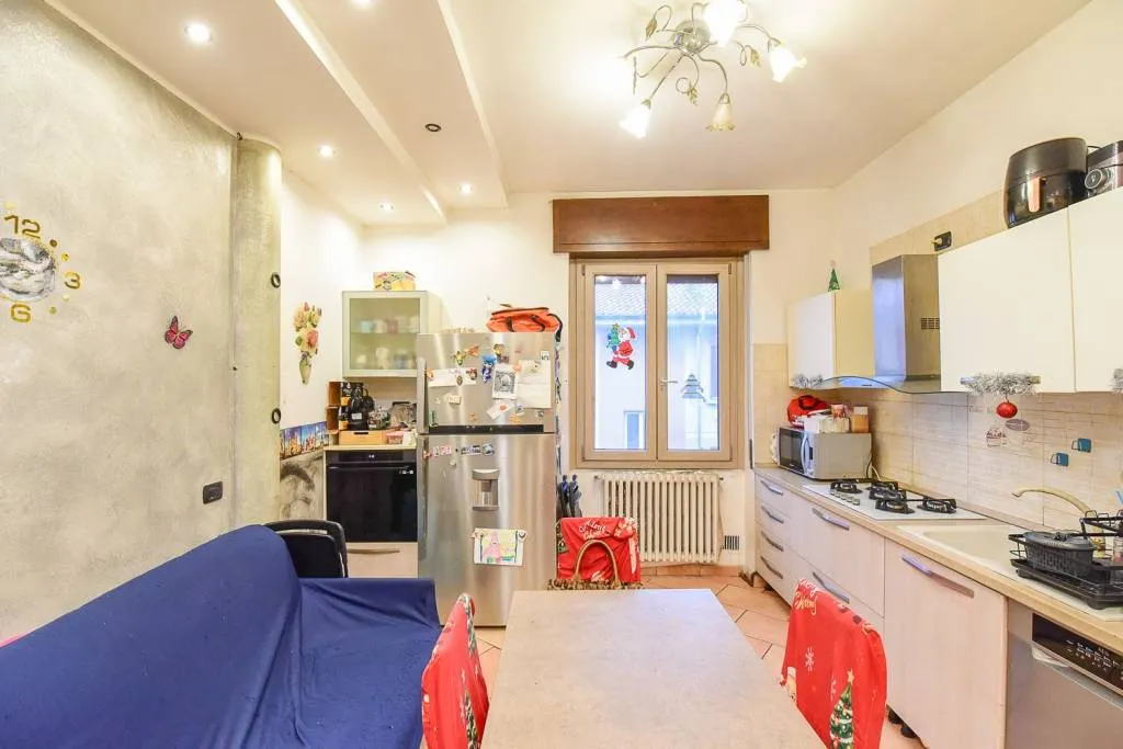 Appartamento in vendita a Carate Brianza - Centro - foto 1
