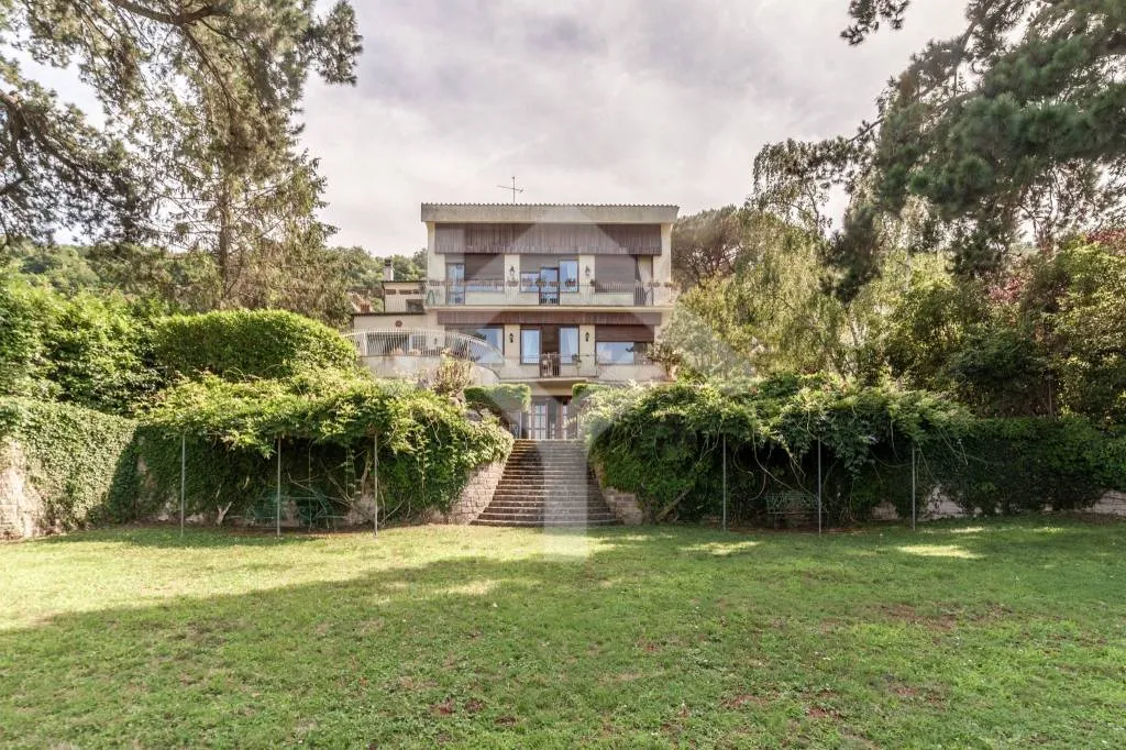 Villa in vendita a Ronciglione - Poggio Cavaliere - foto 1